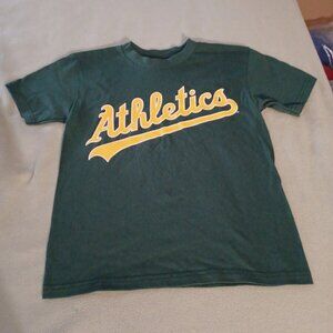 Oakland Athletics A's Majestic Green T-Shirt Size Small NWOT